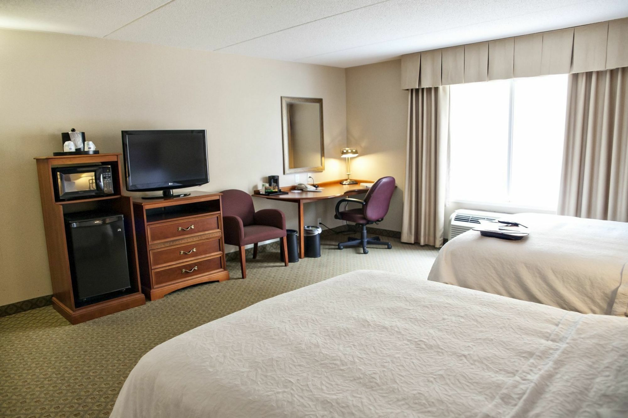 Holiday Inn Express & Suites Kitchener Southeast By Ihg Bagian luar foto
